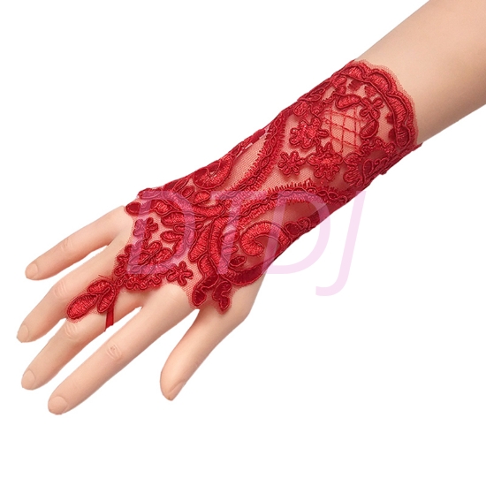 Picture of Red Lace Fingerless Gloves